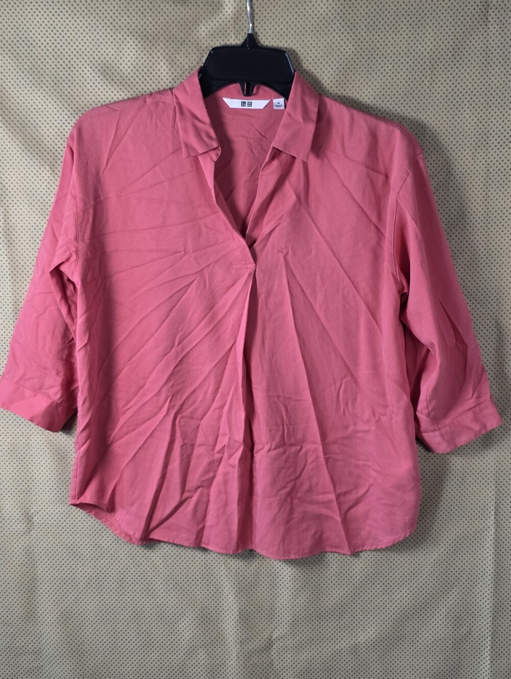Uniqlo Women’s Medium Pink Rayon Blend 3/4 Sleeve Pullover Blouse Top